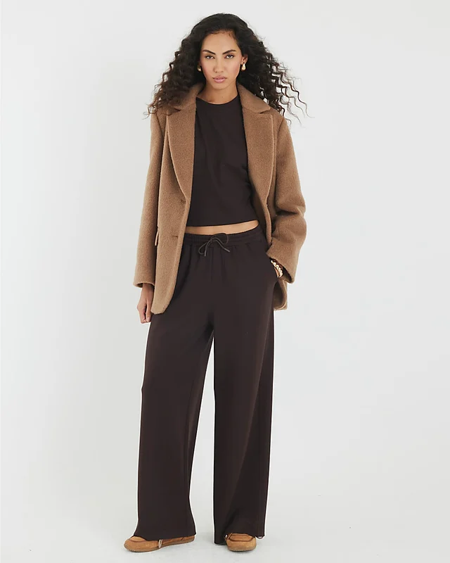 River Island – Bluzë Sweatshirt për Femra, Kafe, Premium me Mëngë Batwing - foto 5