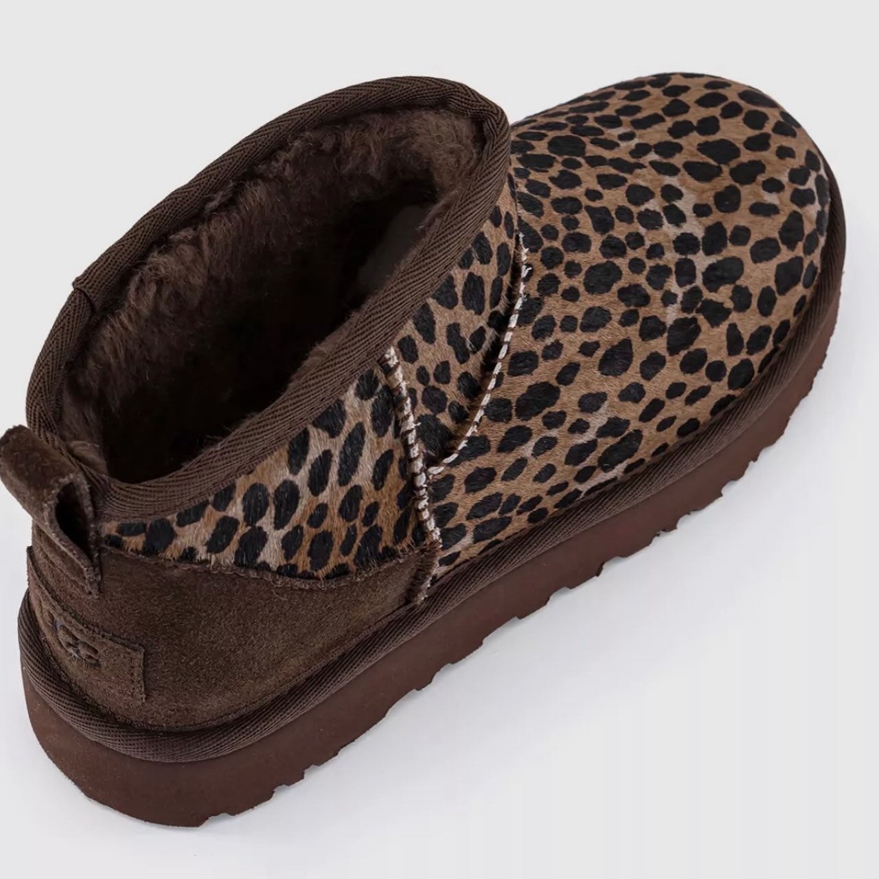 Çizmet UGG per femra vetem - foto 2