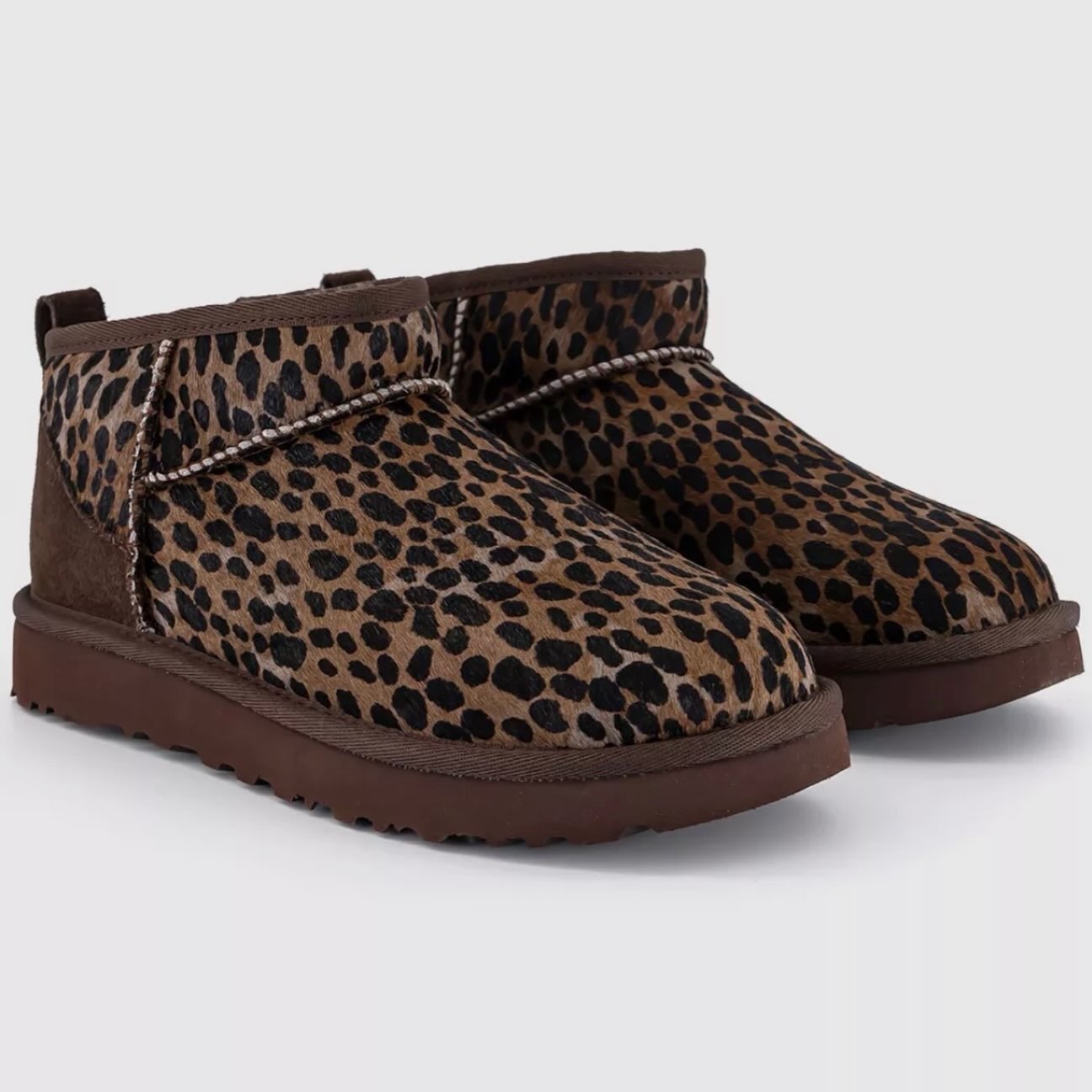 Çizmet UGG per femra vetem - foto 4